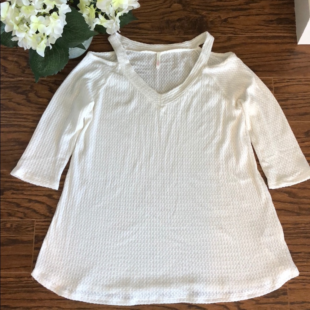 Lime n Chili white cold shoulder cut out top
